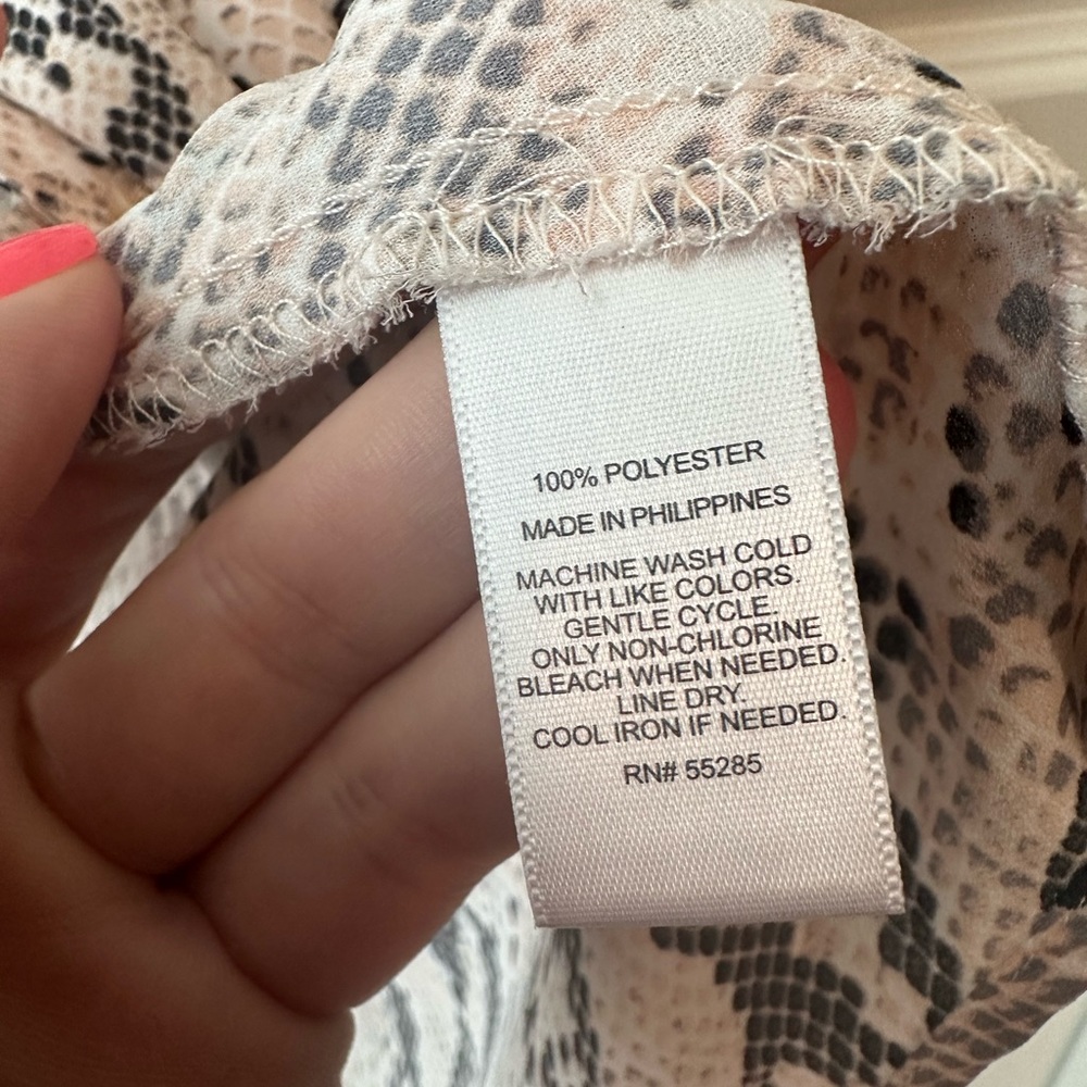 Express The Portfolio Shirt Python Print - image 5